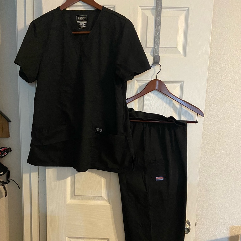 Scrub Set